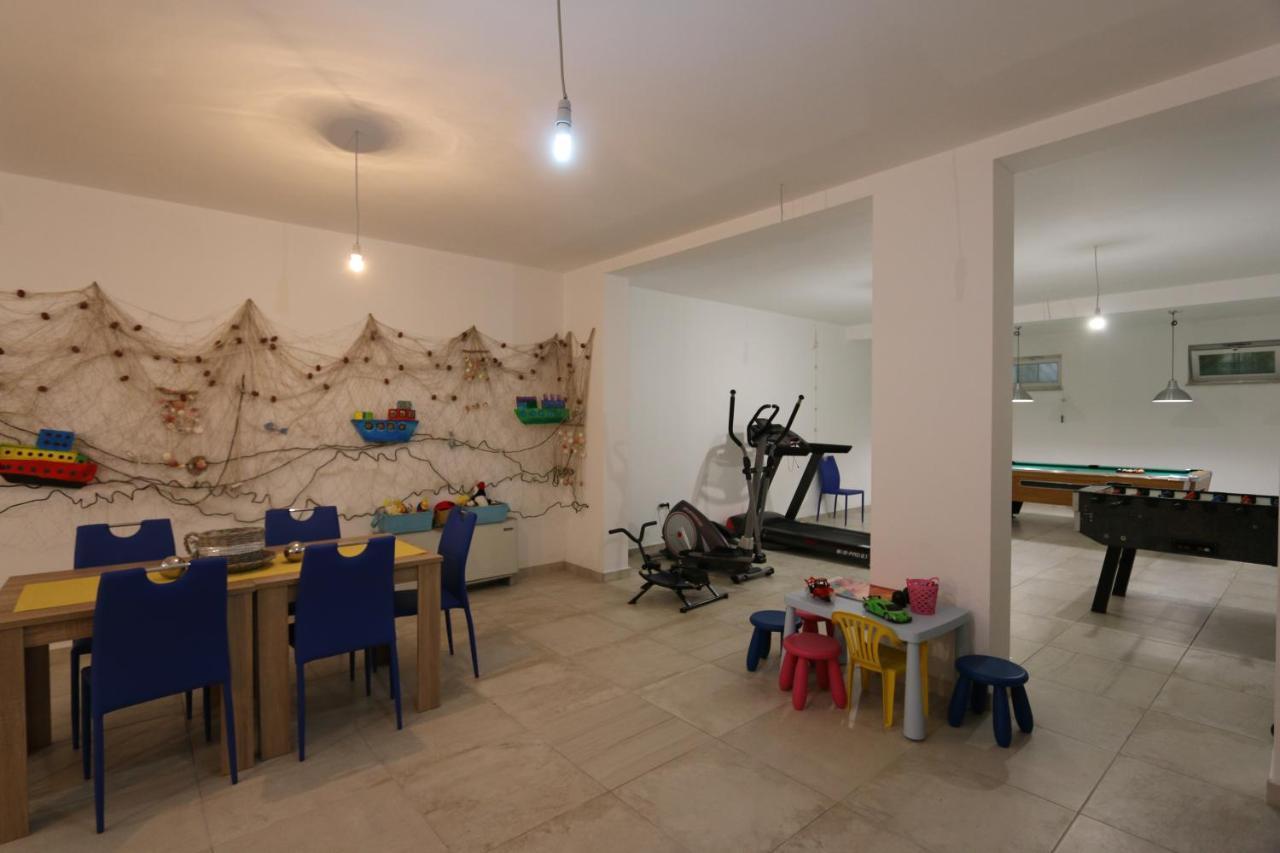 Apartments Sucic Iva I Tea Soline  Exterior foto